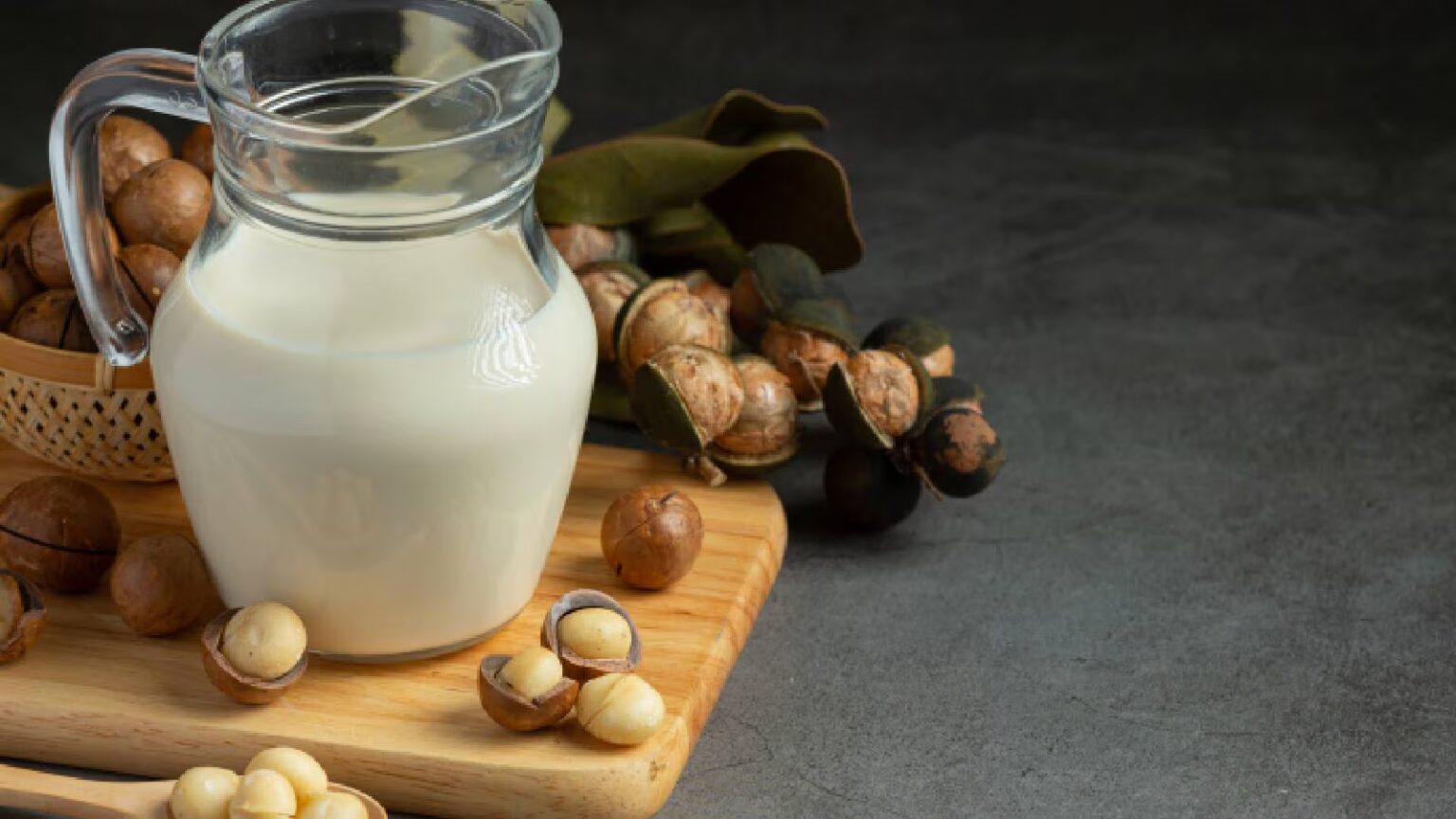 Mace and nutmeg: Health benefits, risks, and how much you should really use