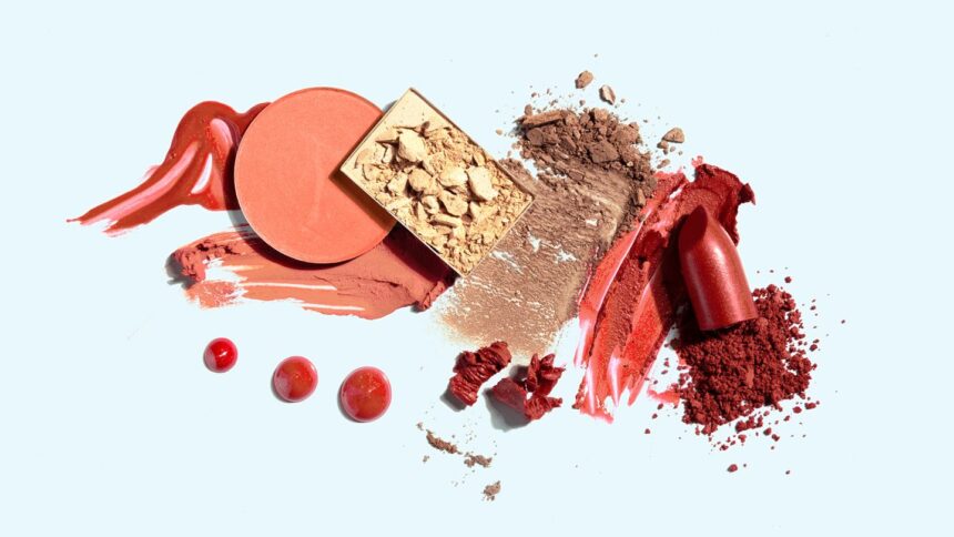 What Happens to Your Skin When You Wear Makeup Every Day?